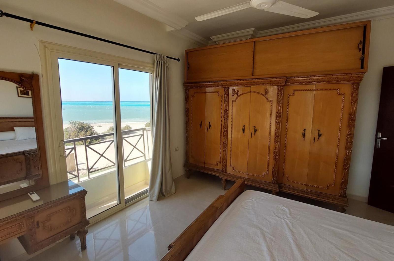 Apartment Sea Front Family 3bedrooms