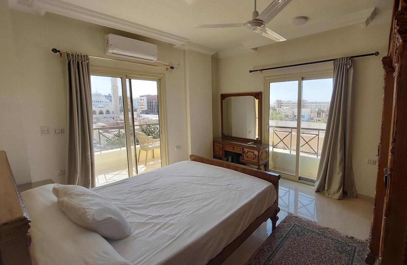 Sea Front Family 3bedrooms *
