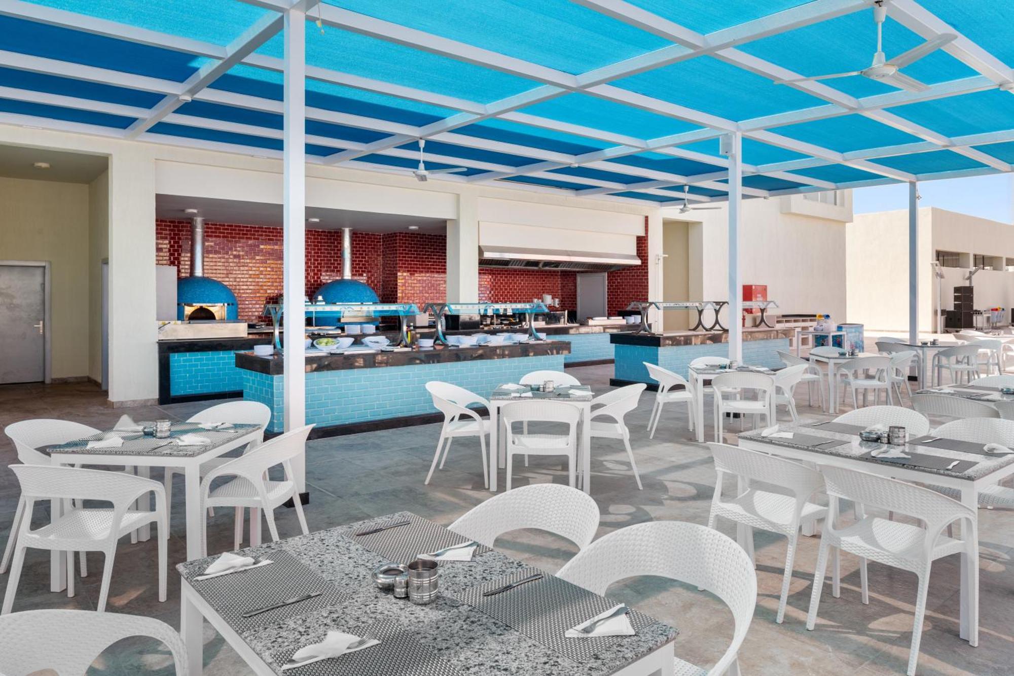 Albatros Makadi Complex 5*