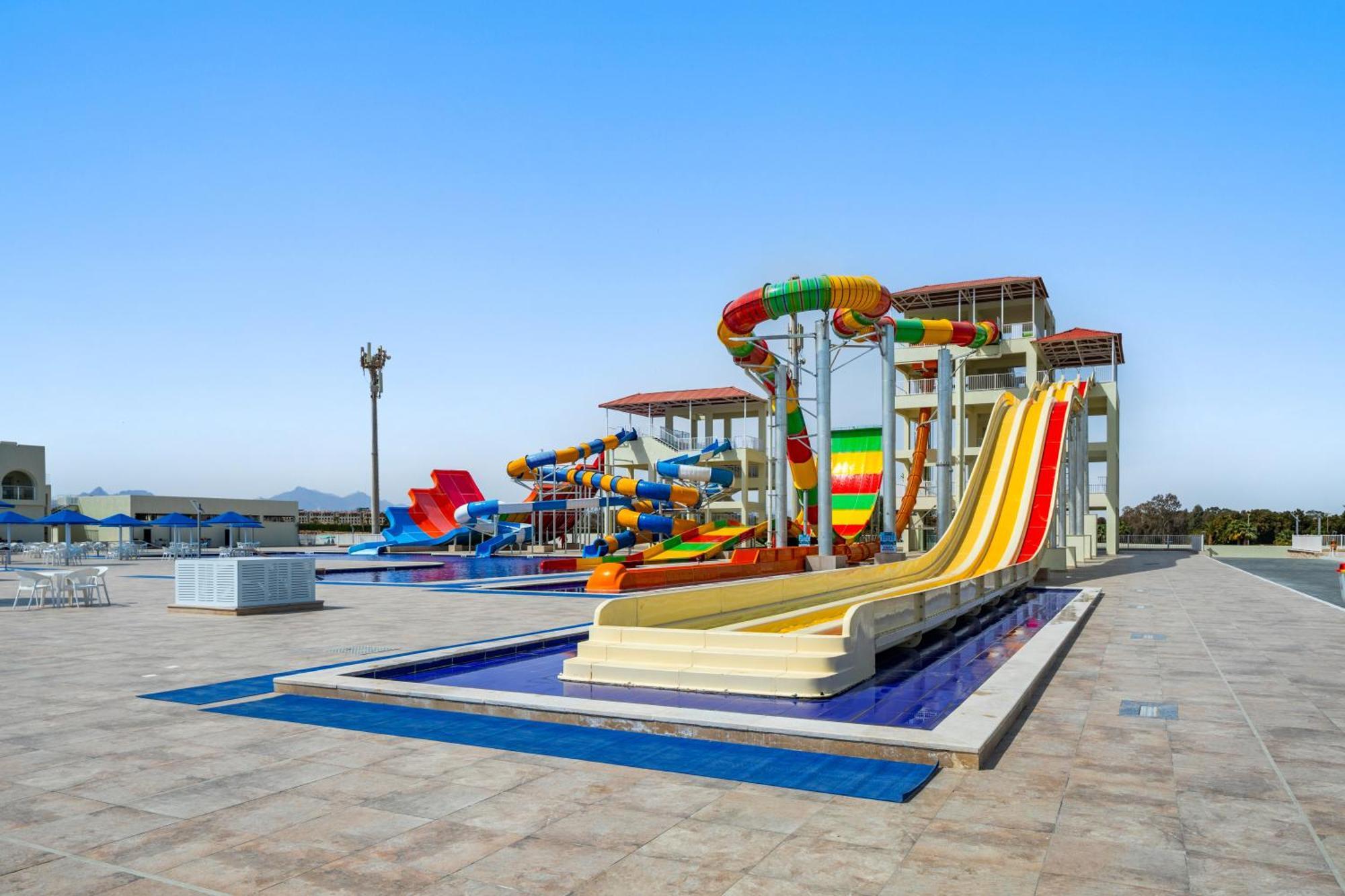 Albatros Makadi Complex 5*