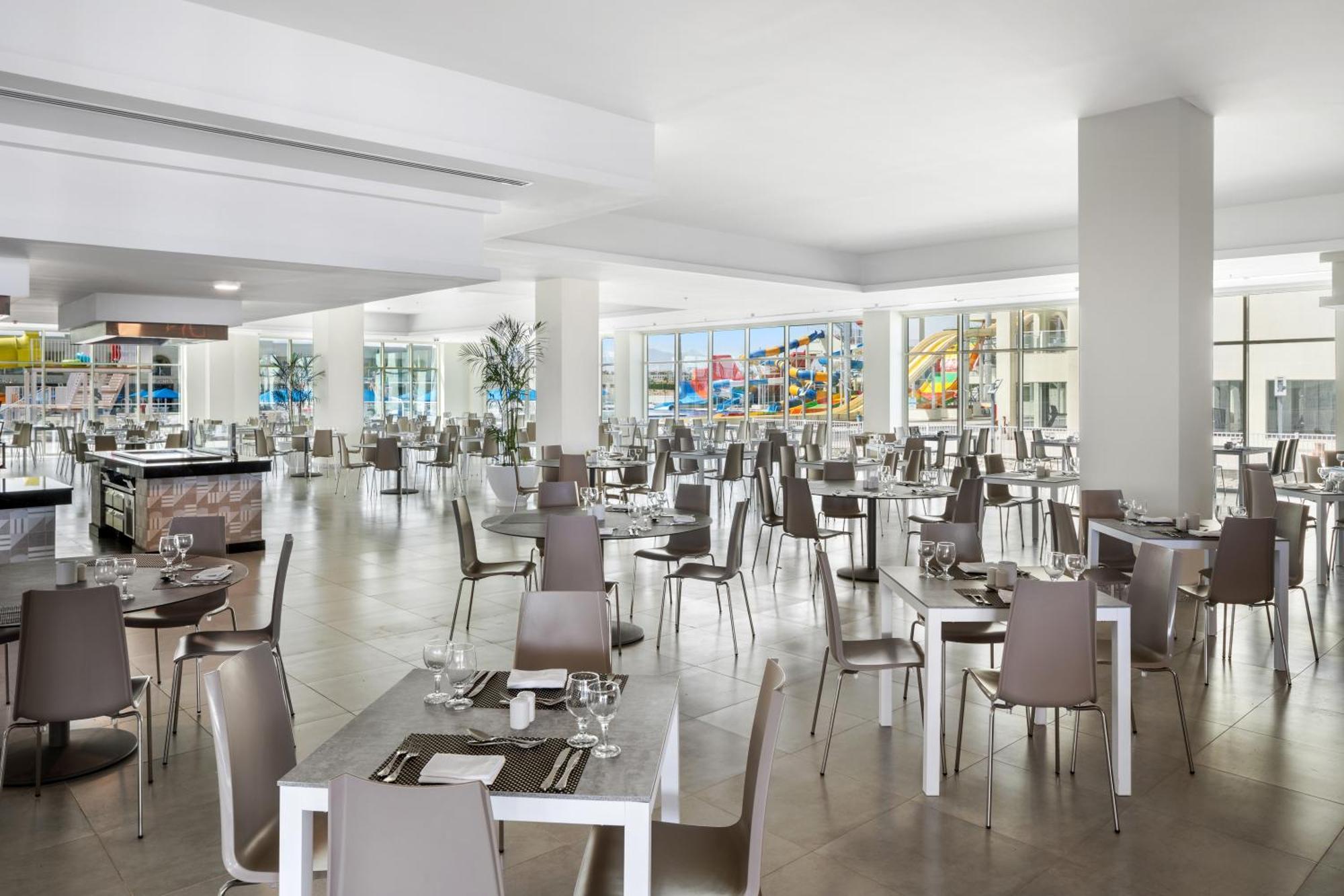 Albatros Makadi Complex 5*