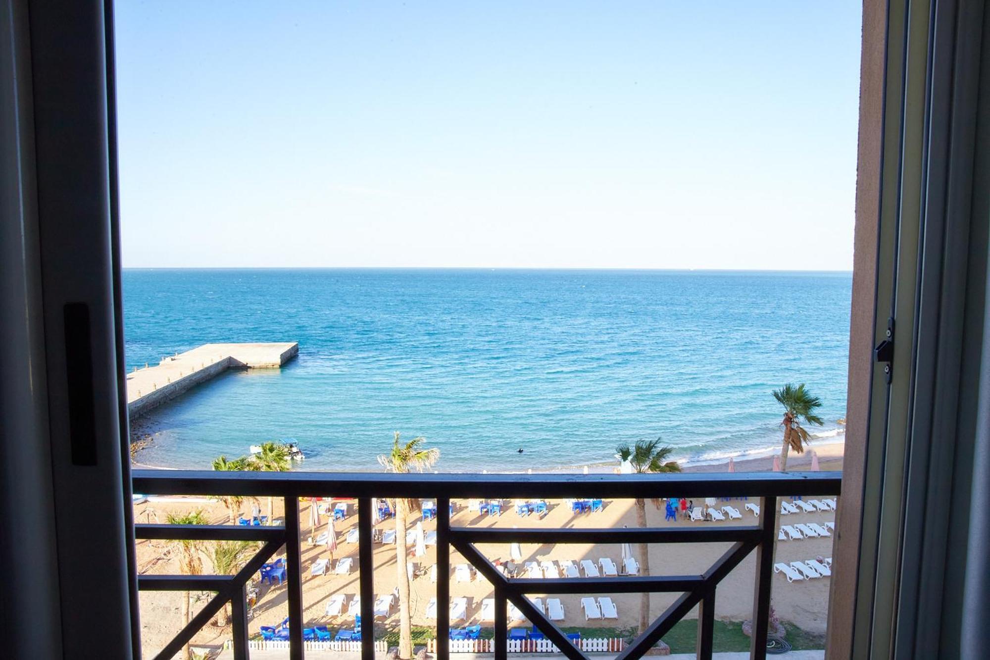 Juliana Aqua Park Apartment *