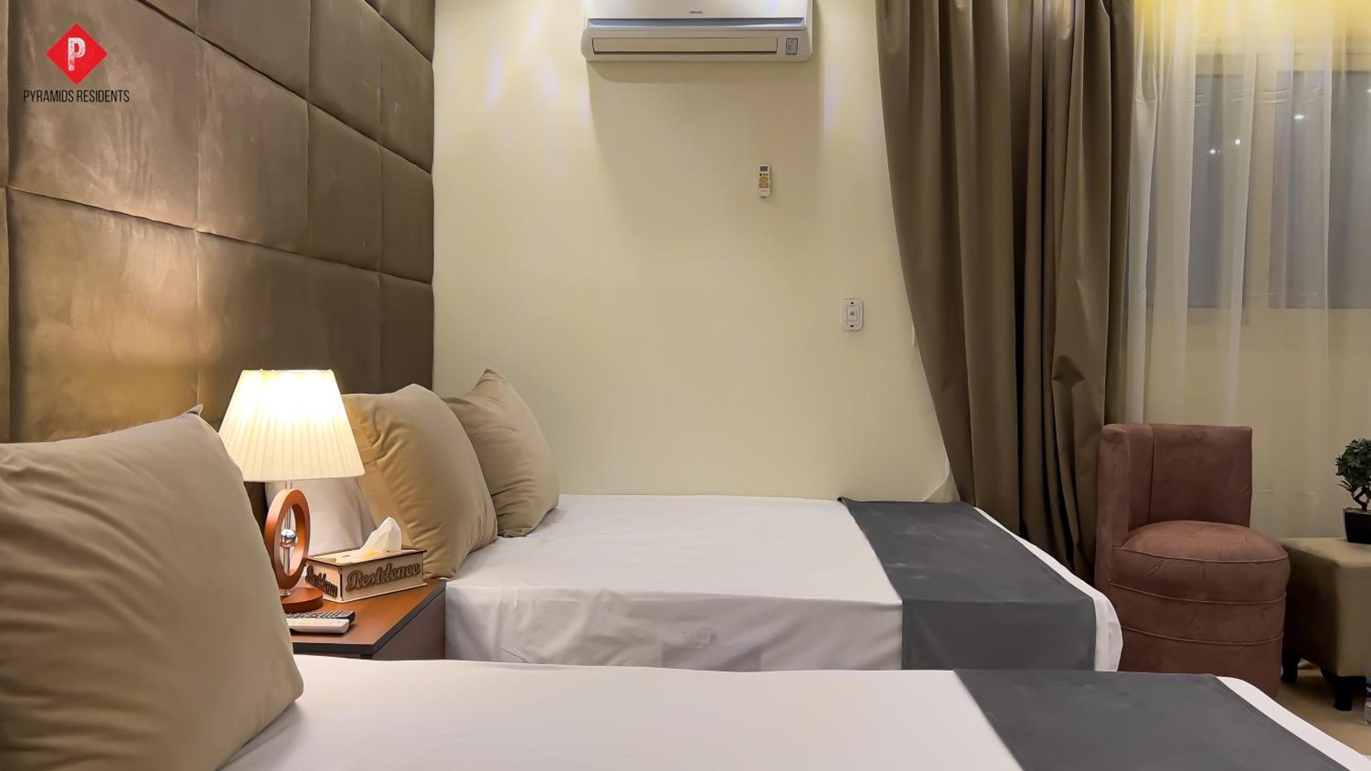 New Pyramids Residents Hostel *