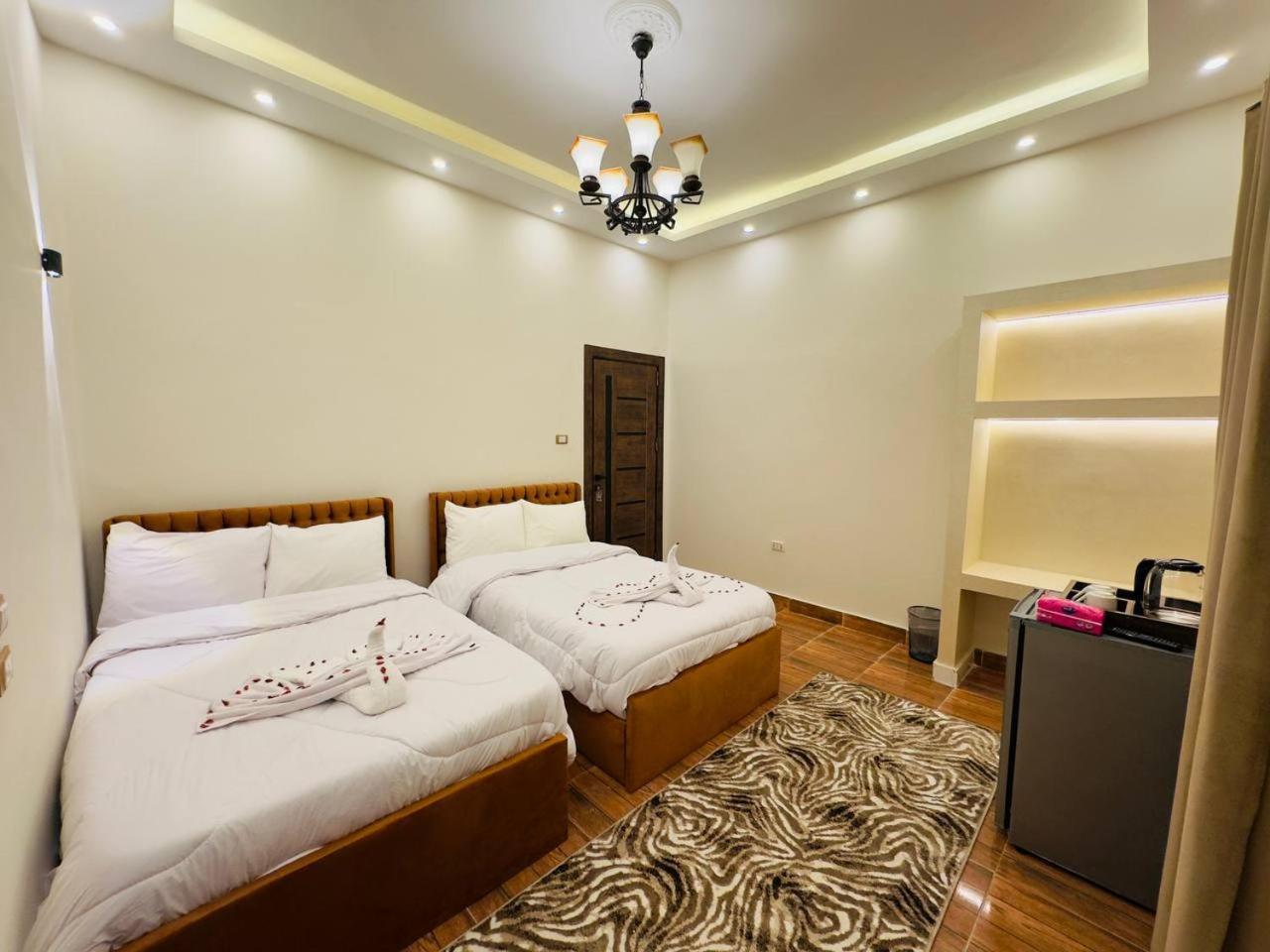 Hotel Pyramids Kafrat al Jabal