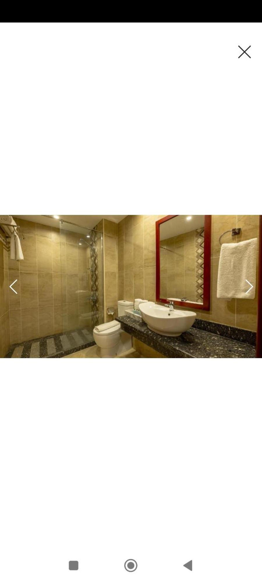 Oyster Bay And Hotel
