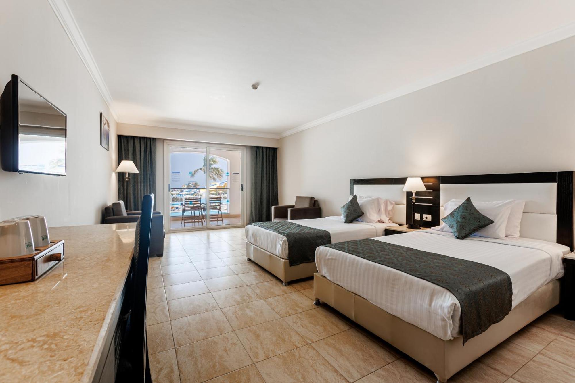 Sunrise Alora Aqua Park 4*