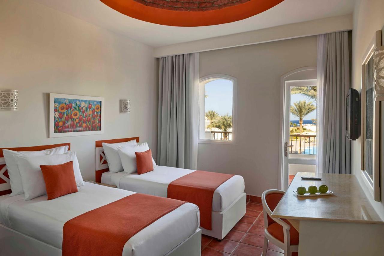 Jaz Neo Reef Marsa Resort