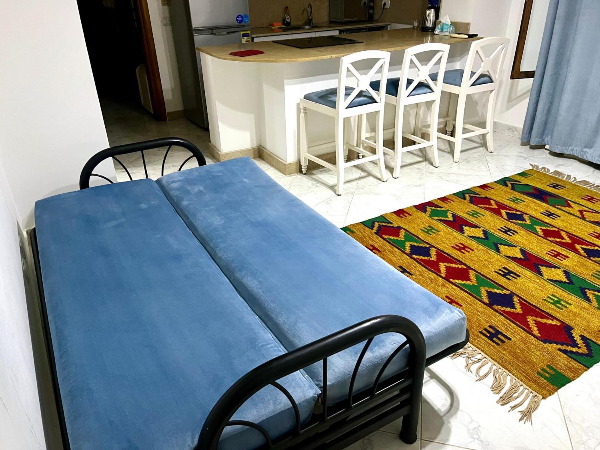 Apartment Red Sea Breeze, Modern 1br In Hadaba, *