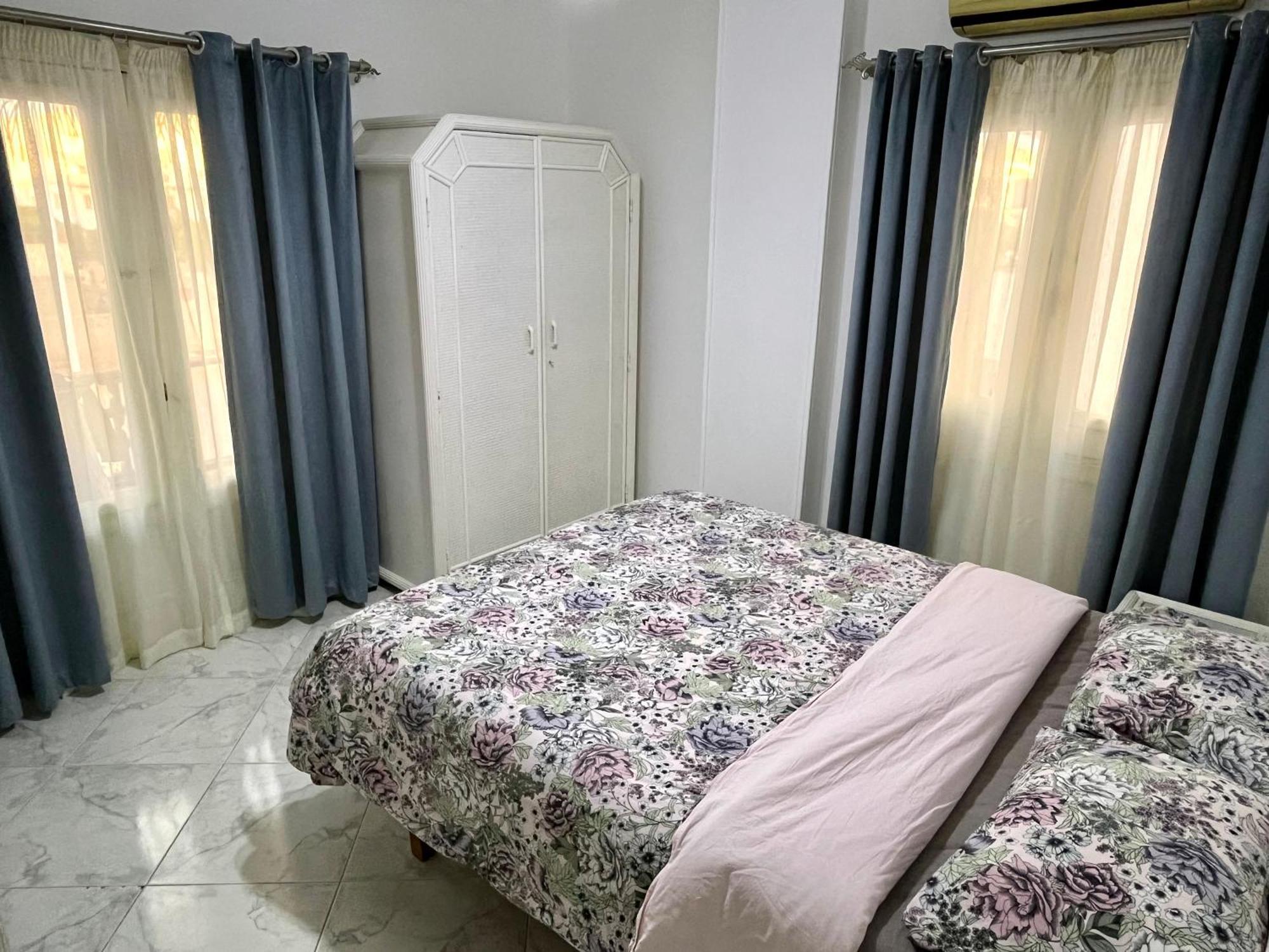 Apartment Red Sea Breeze, Modern 1br In Hadaba, *