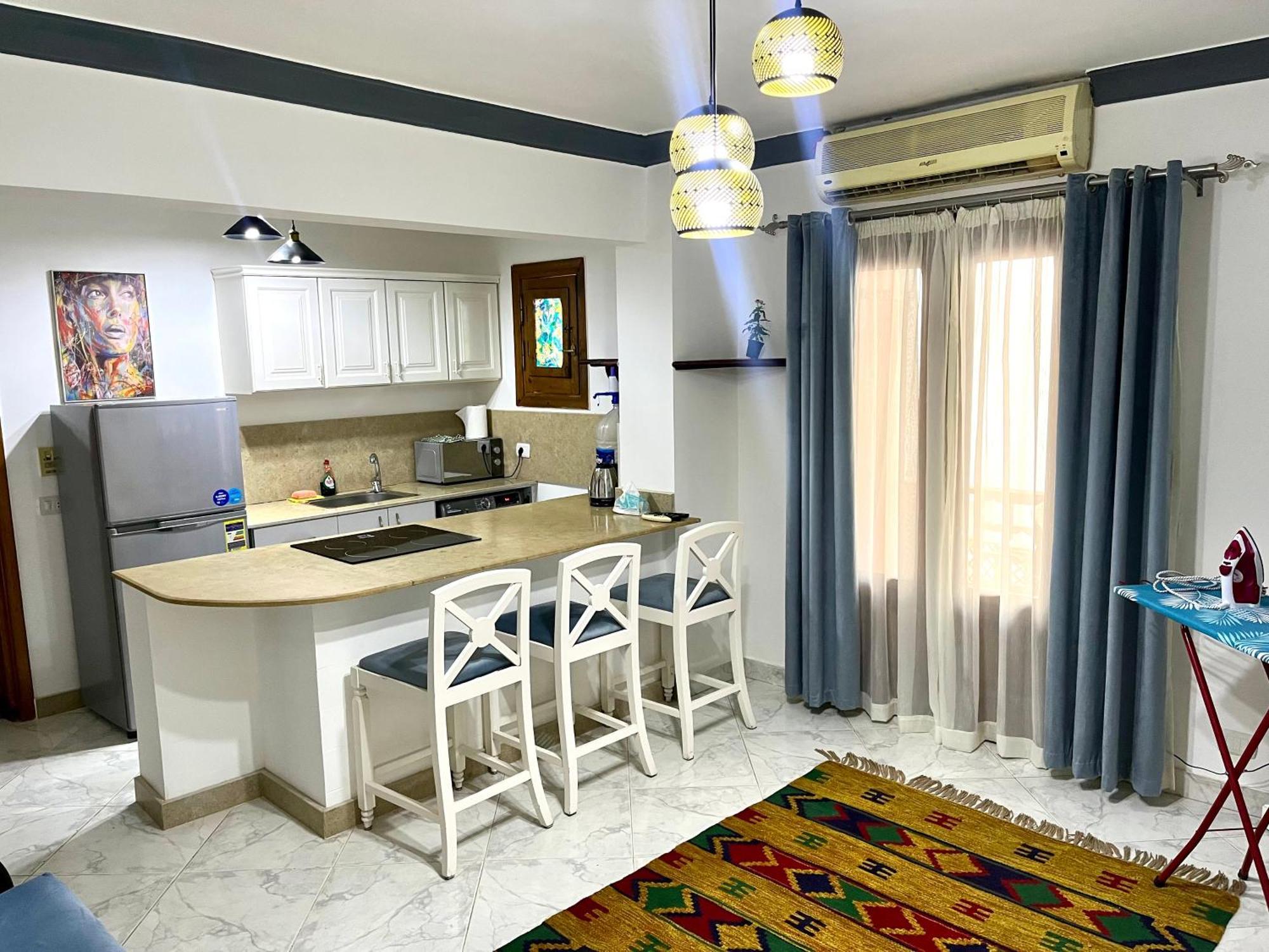 Red Sea Breeze, Modern 1br In Hadaba,