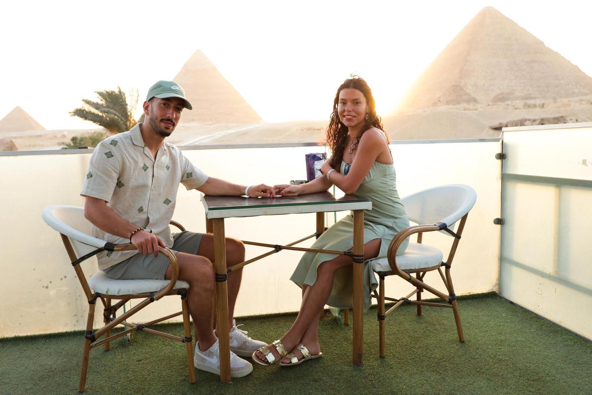 Hotel La Scarab Pyramids View Cairo