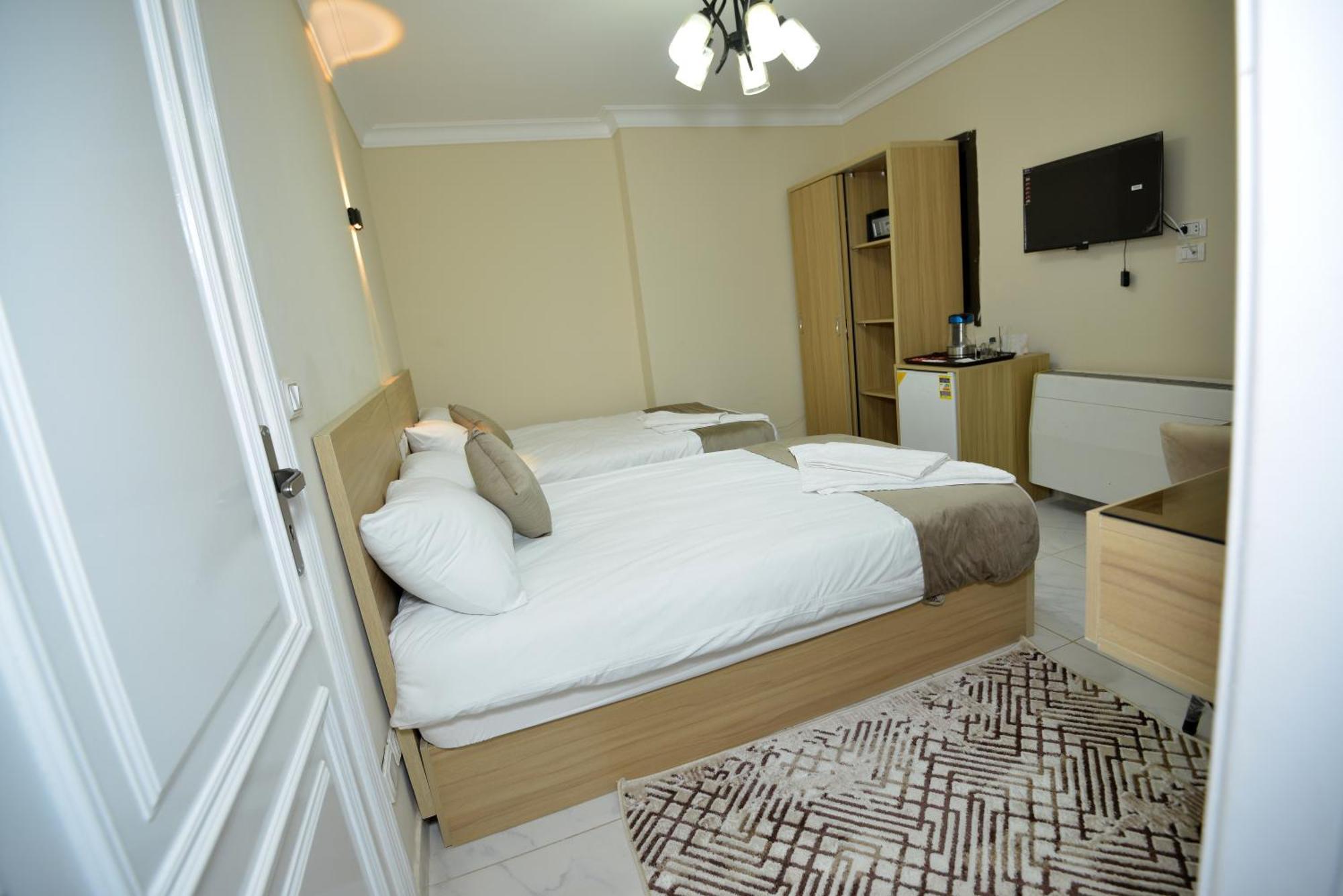 Hotel Nile Diamond
