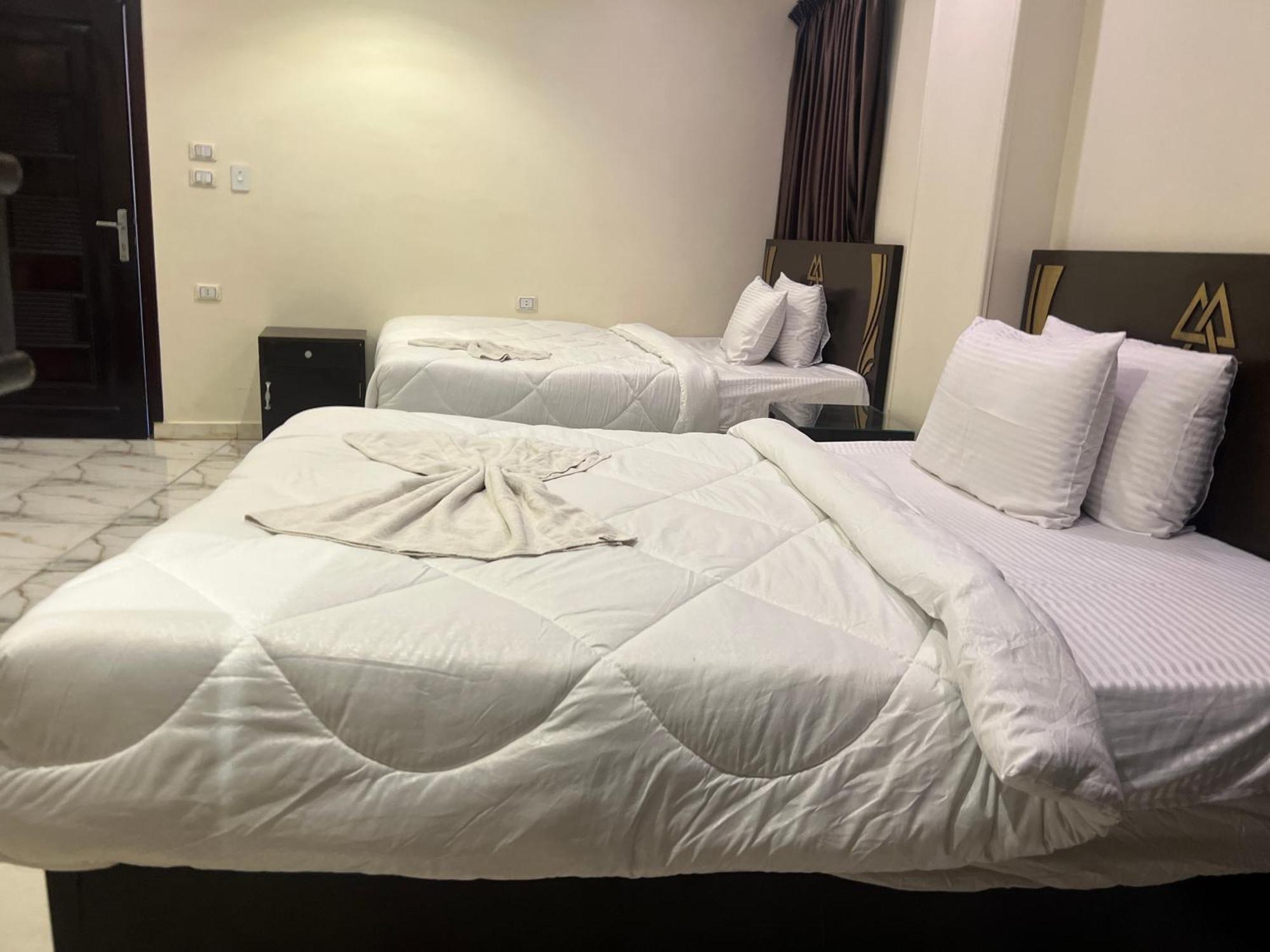 Pyramids Magic View Hotel