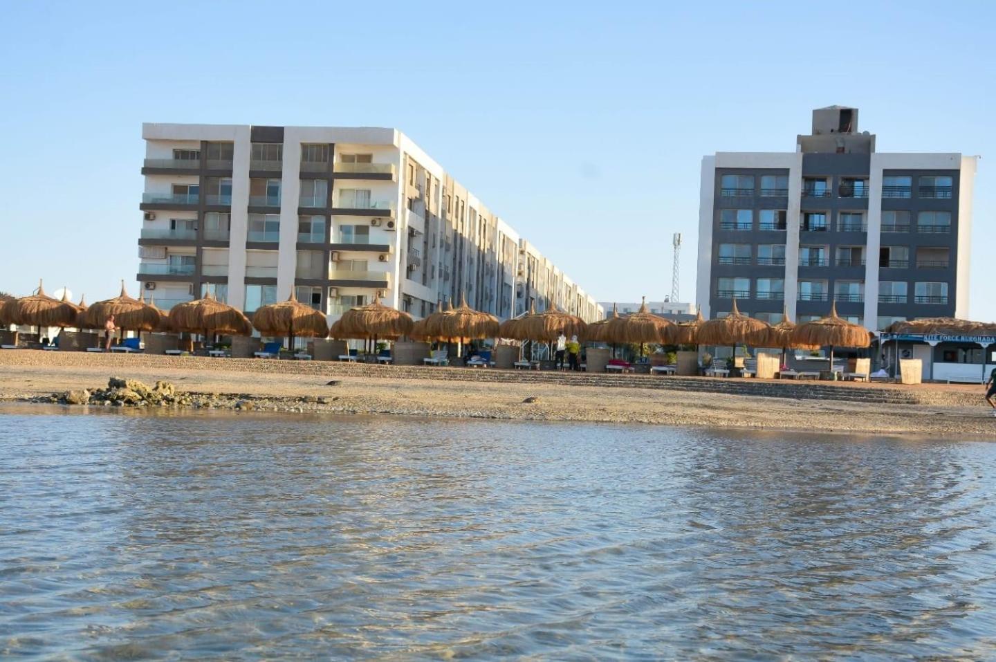 Fanadir Bay Aquapark & Apartment *