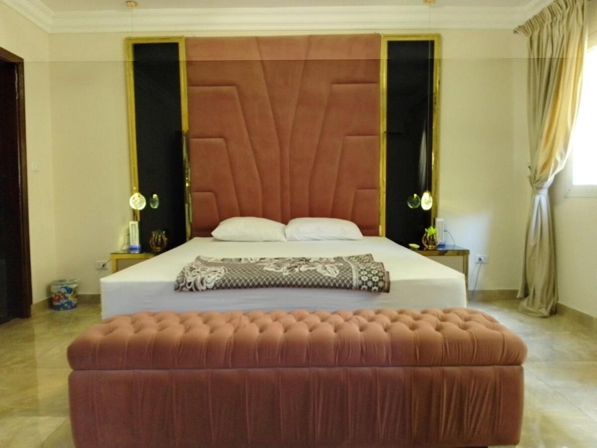 Apartment Crown With Fitness And Wellness Kairo