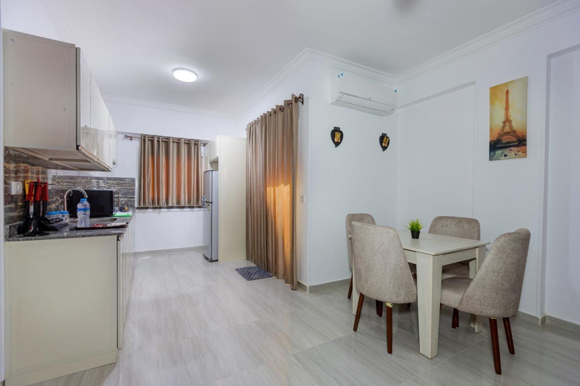 Aldora Resident Aparthotel
