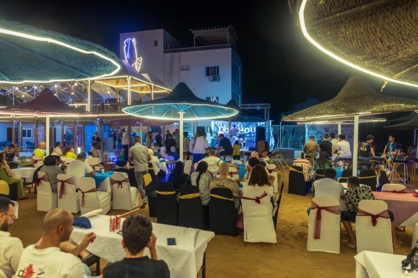 Fox House * Hurghada