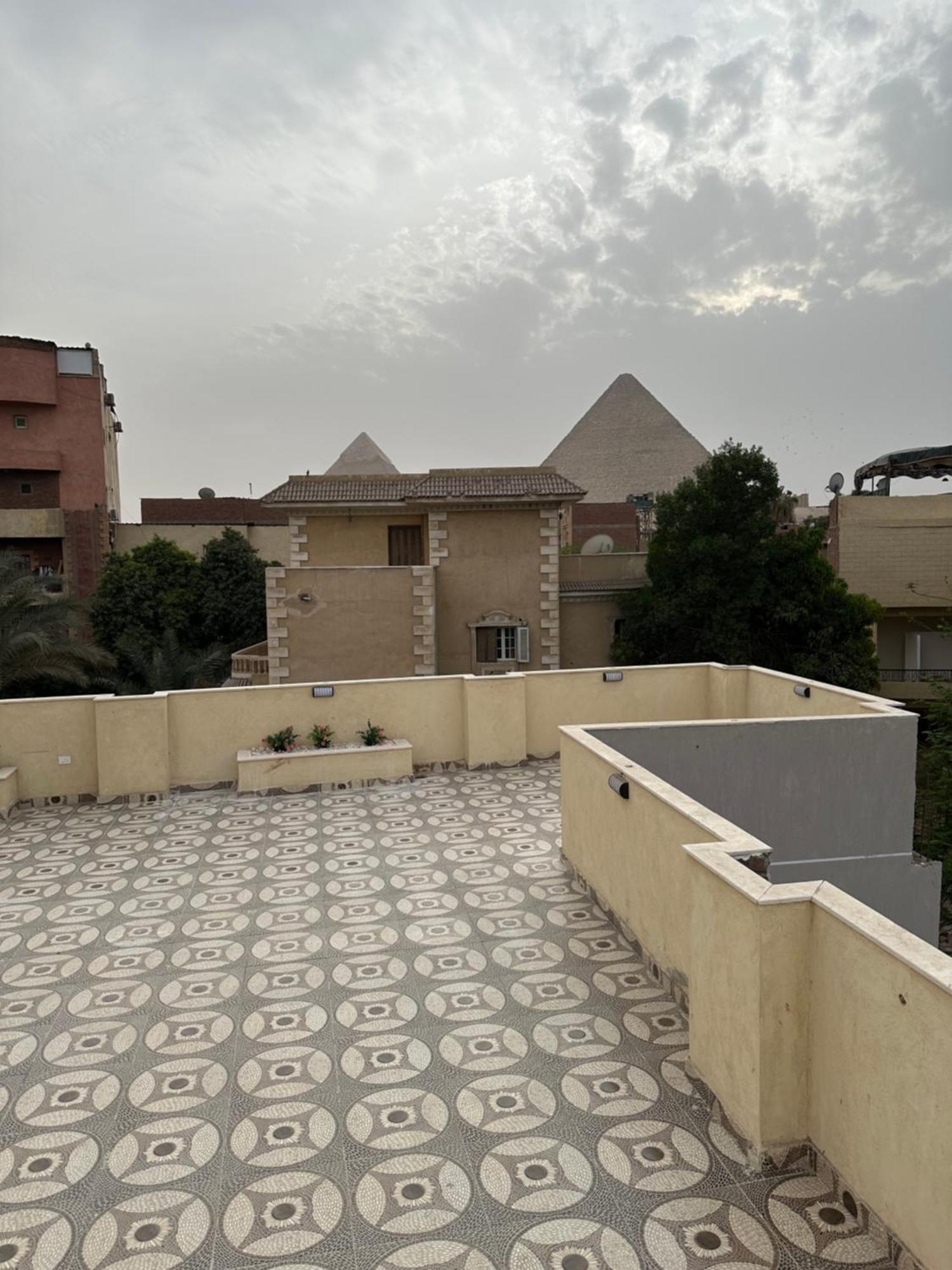 Hotel Queen Of Pyramids 4*