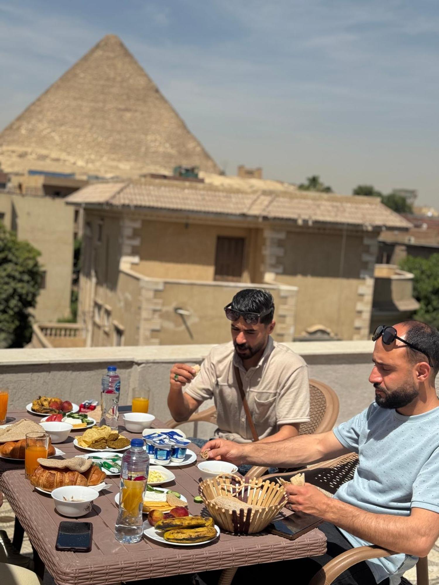 Hotel Queen Of Pyramids 4*