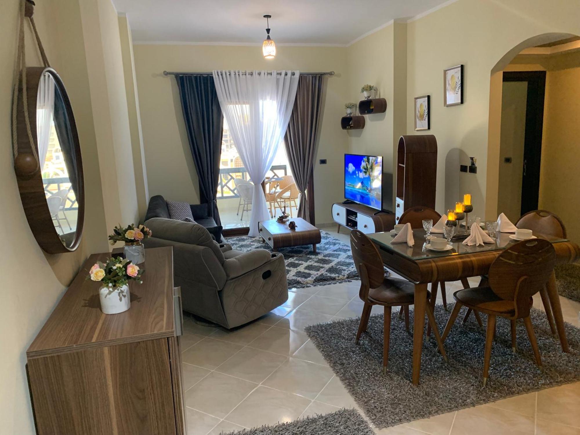 Sun Gate Sahl Hasheesh Apartment *