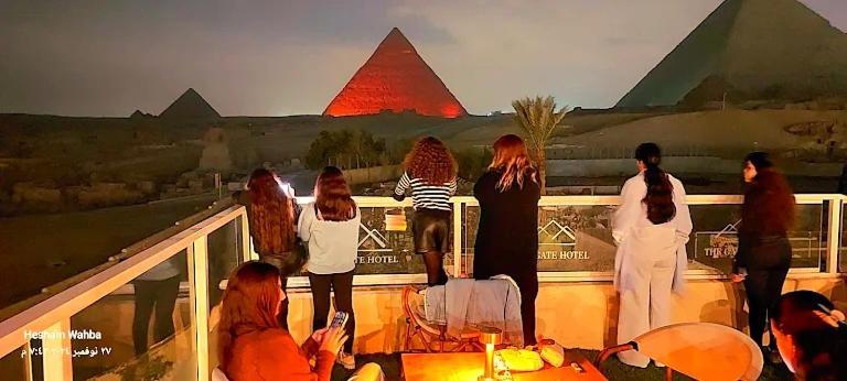 Pyramids & Sphinx Gate Front View Hotel Cairo