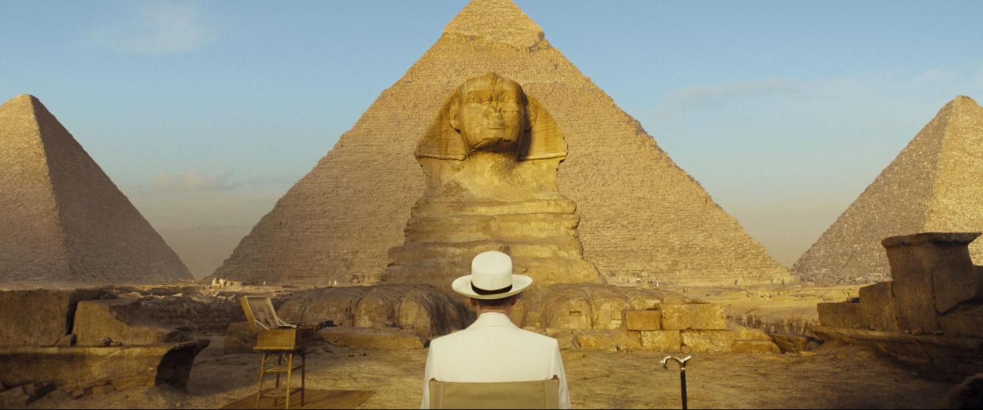 Hotel Pyramids & Sphinx Gate Front View