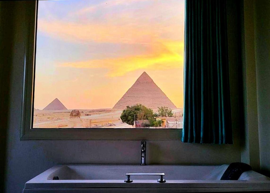Hotel Pyramids & Sphinx Gate Front View
