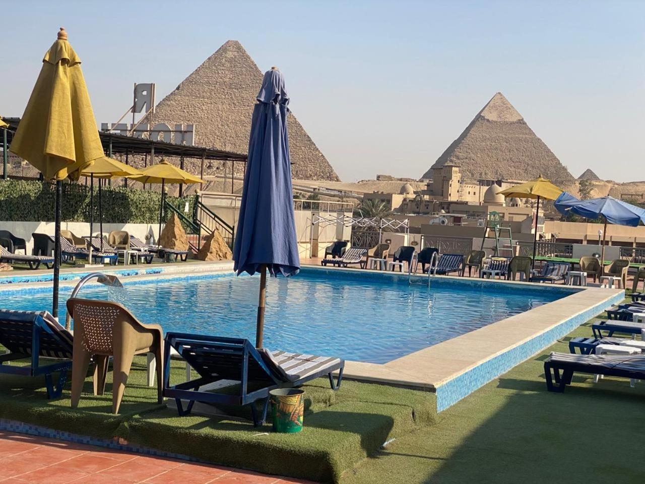 Pyramid View Inn