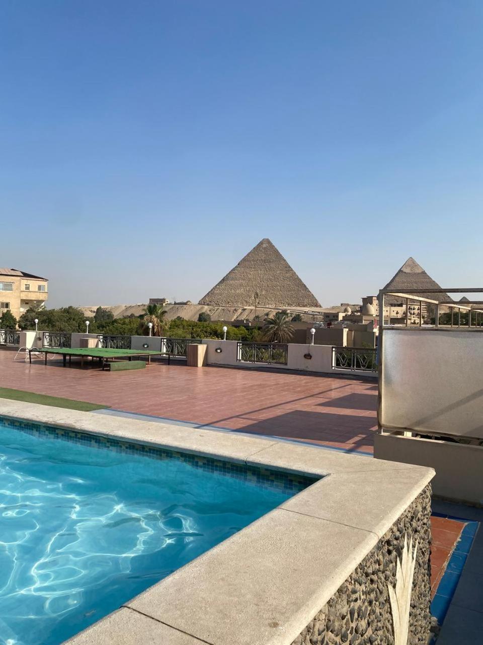 Pyramid View Inn Cairo