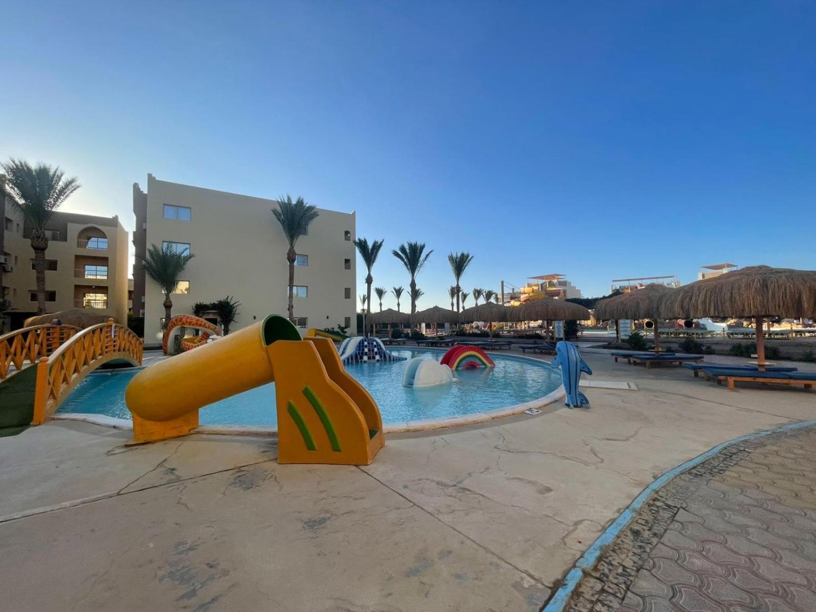 Comfortable In Karma With Private And Pools Family Only Or Female Apartament Hurghada