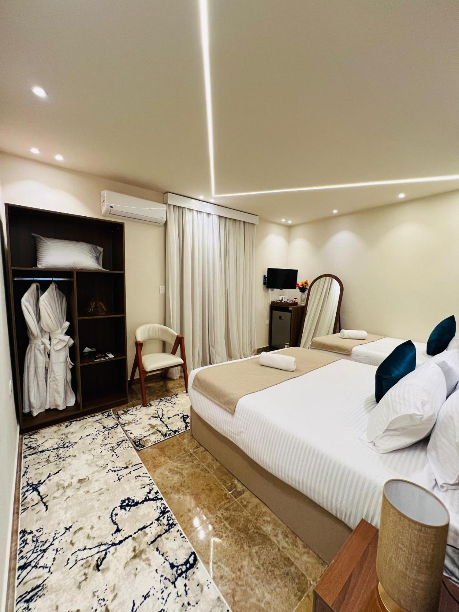 Hotel Great Scarab Pyramids 3*