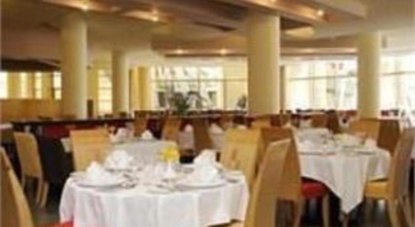 Hotel Tiran
