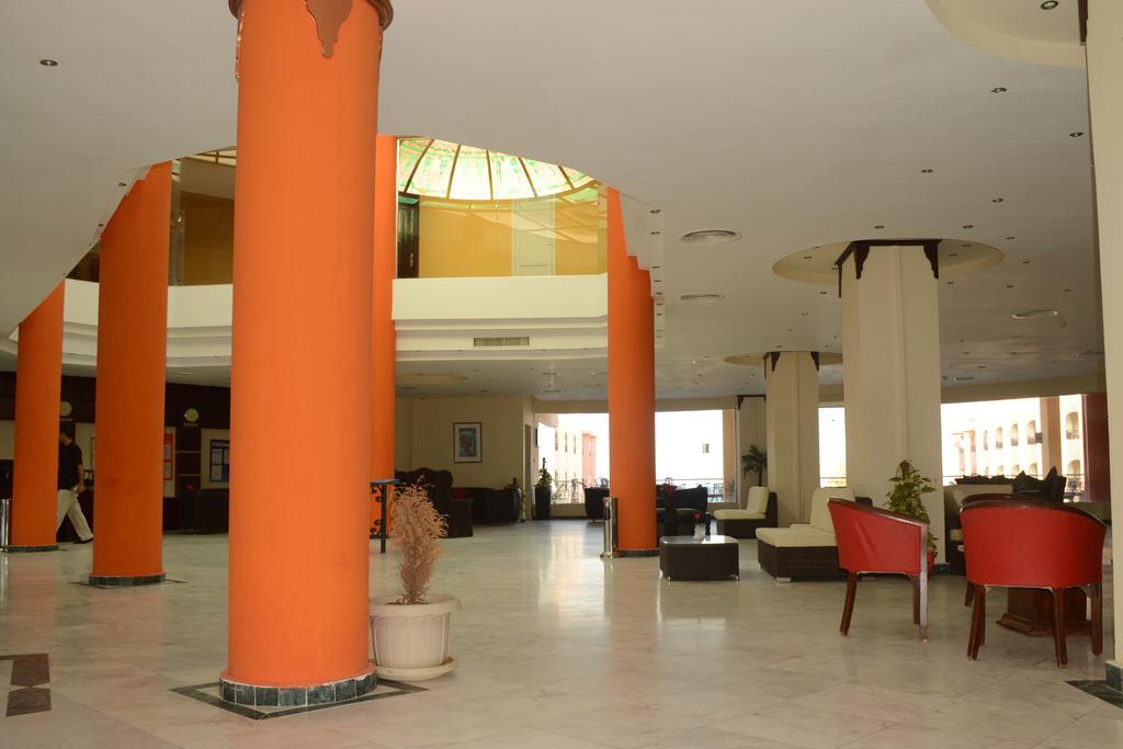 Blue House Hotel 4*