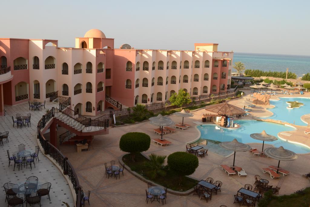 Blue House Hotel