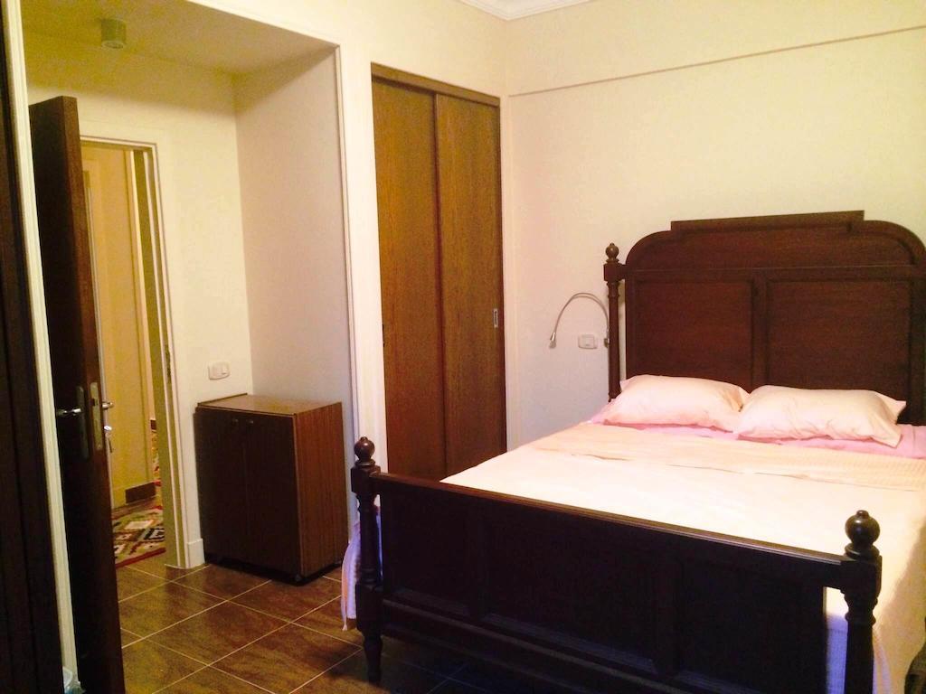 Apartment Ambassador House
