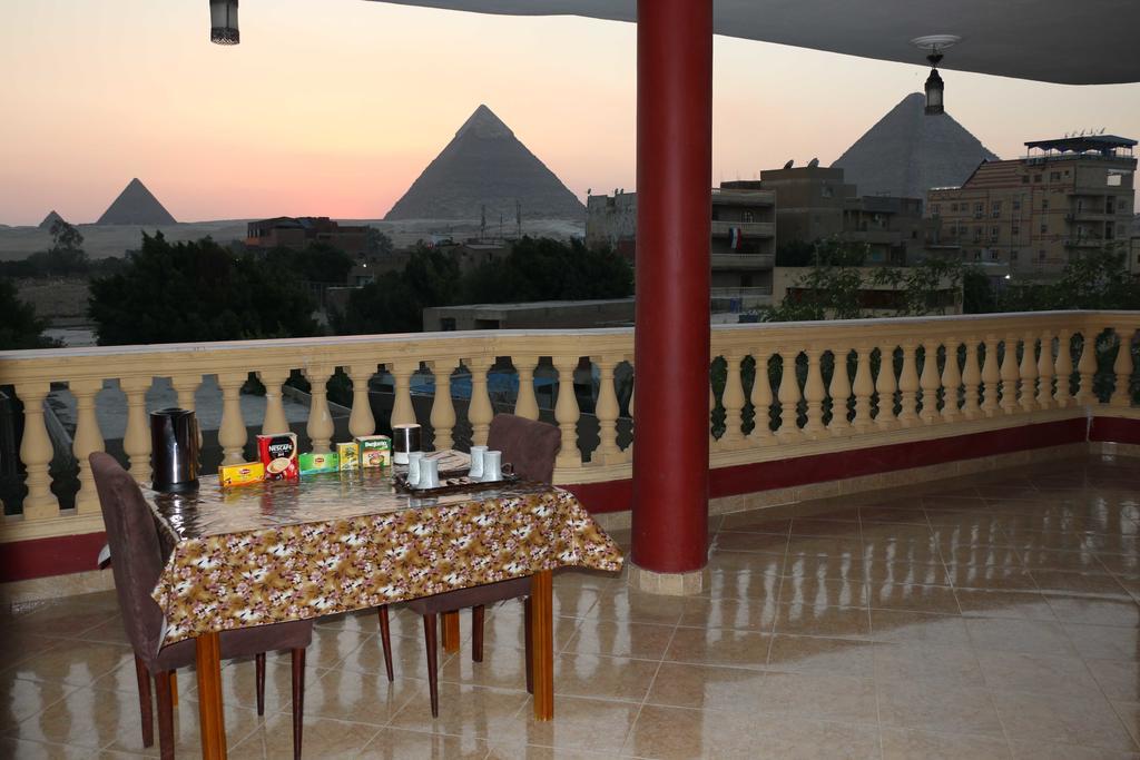 Pyramids Power Kafrat al Jabal