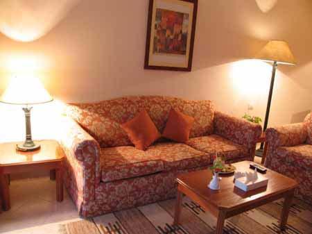 Complex Poinciana 3*