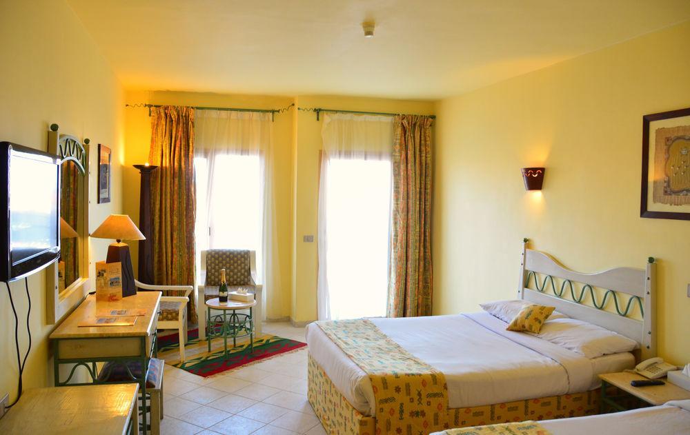 Mandarin 4*