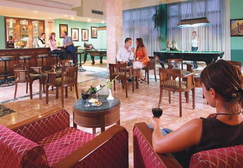 Resort Eagles Paradise Abu Soma