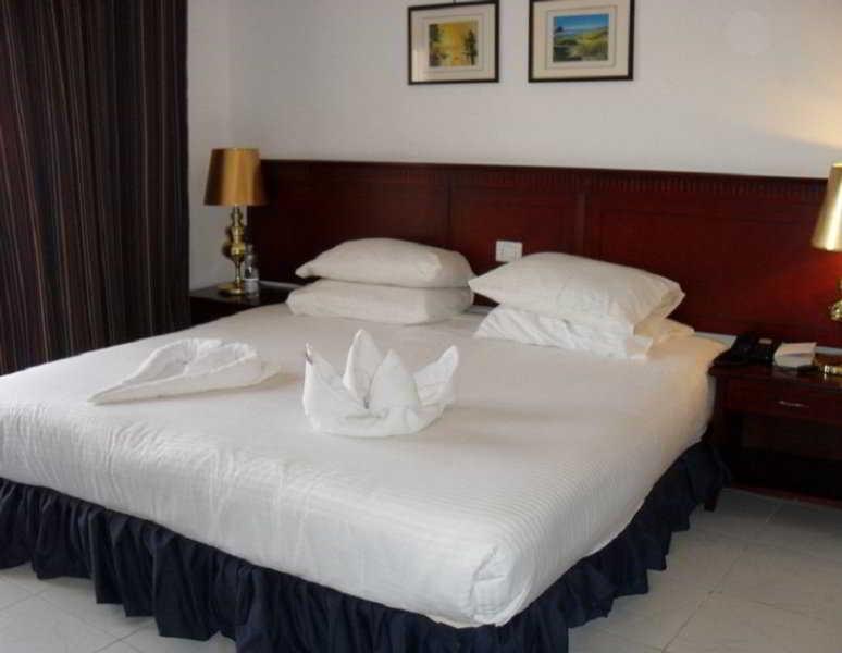 Hotel Golden 5 Emerald 4*