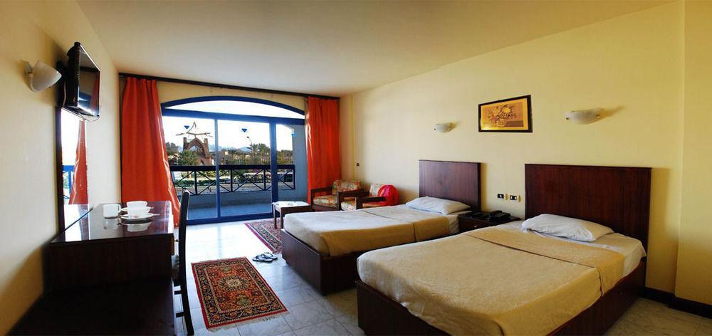 La Perla Hotel 3*