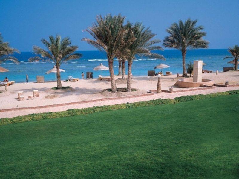 Resort Kahramana Beach