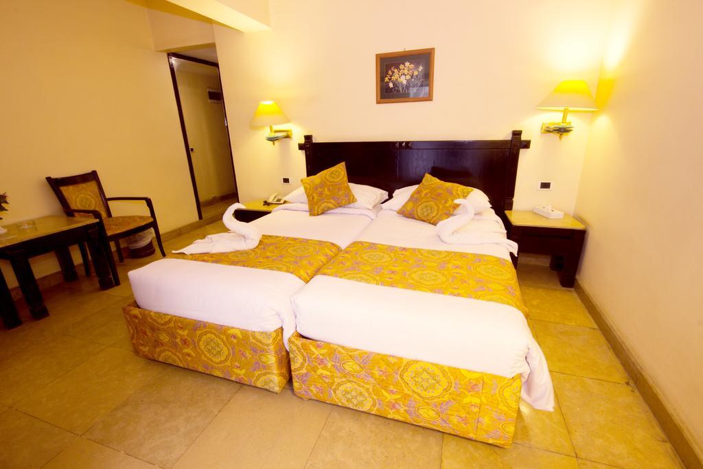 Hotel Cataract Pyramids 4*