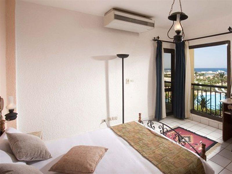 Jewels Sahara Boutique Resort 4*