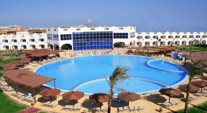 Golden 5 Emerald Sahl Hasheesh