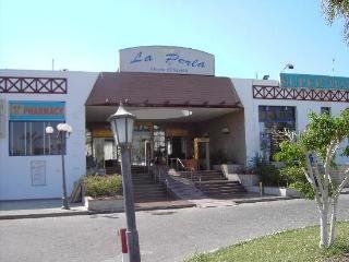 Hotel La Perla 3*