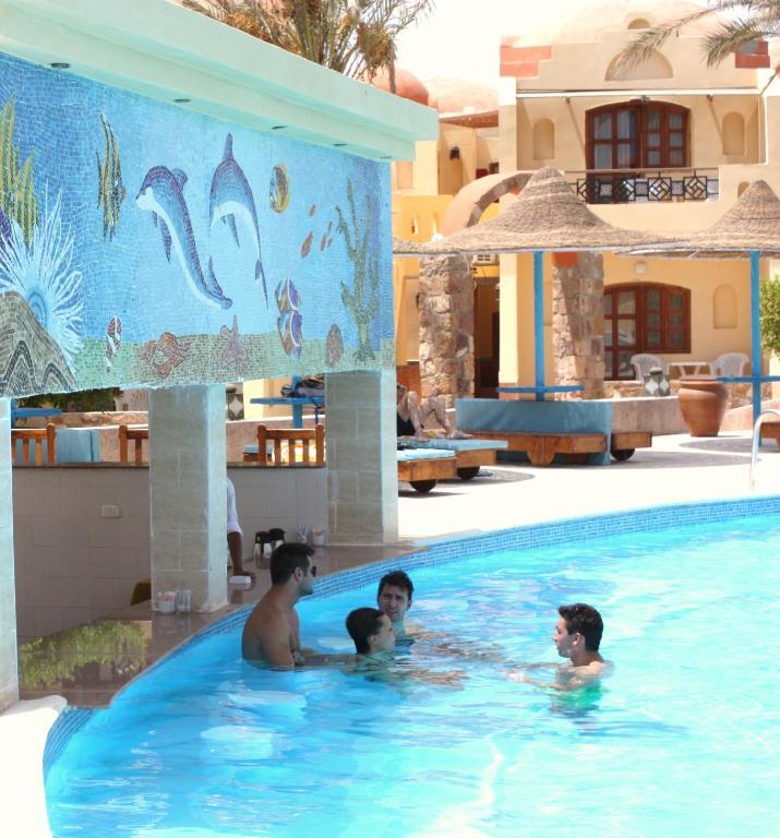 Resort Bliss Abo Nawas 4*
