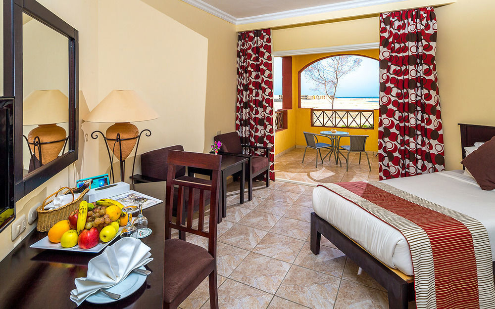 Royal Tulip 5*