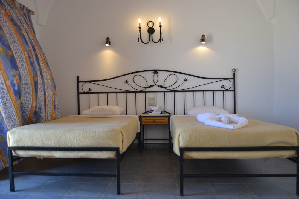 Marsa Nakari Village Otel