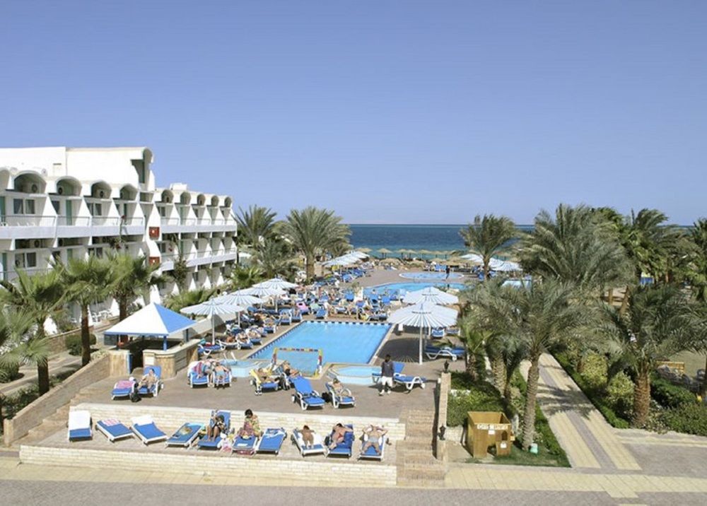 Empire Beach Aqua Park 3*